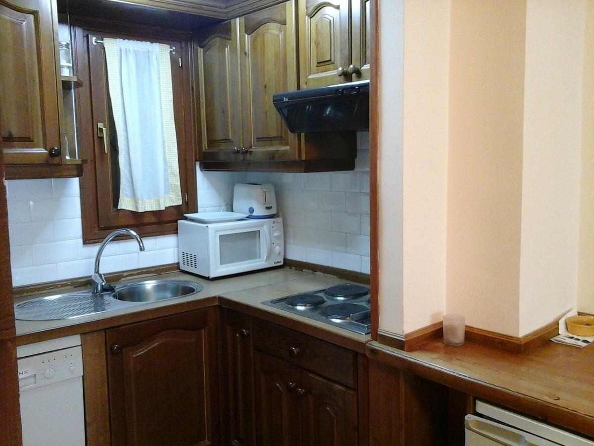 Apartamentos Tanau Baqueira Beret Exteriör bild