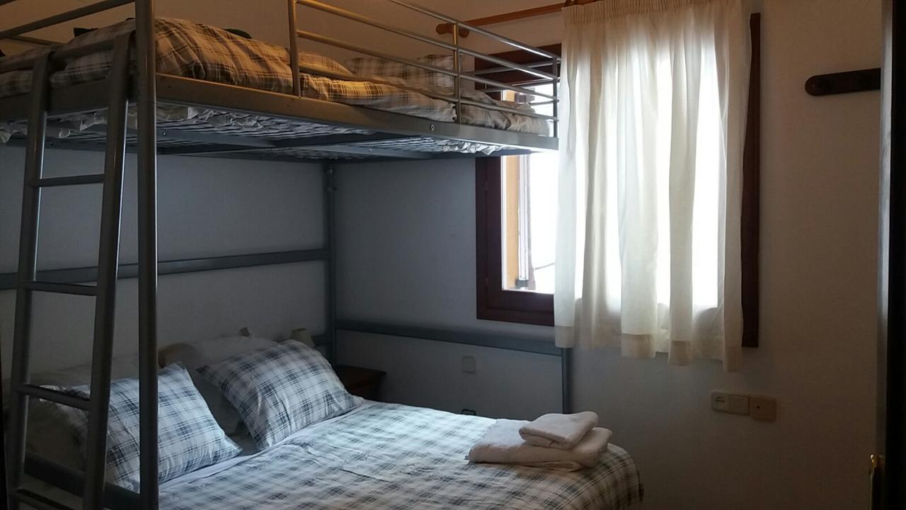 Apartamentos Tanau Baqueira Beret Exteriör bild