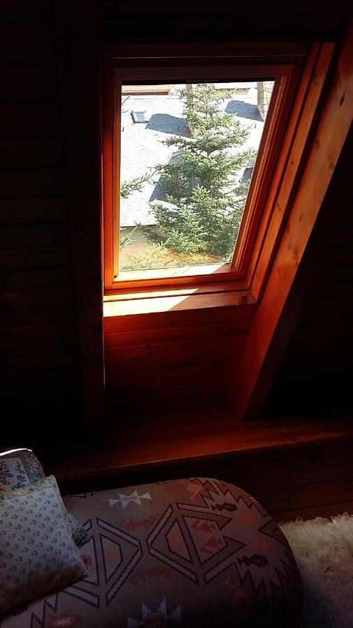 Apartamentos Tanau Baqueira Beret Exteriör bild